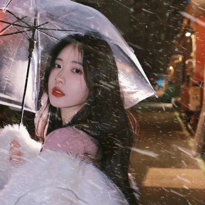 穿成极品农妇带崽囤粮惊艳全城